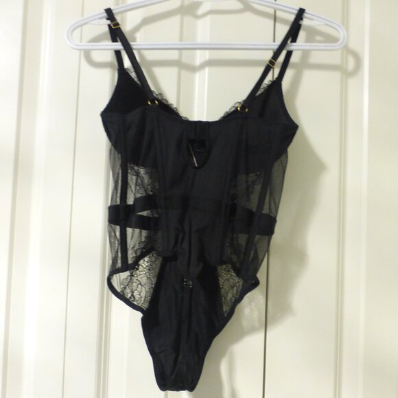 VICTORIA'S SECRET black "Very Sexy" love teddy bodysuit - Picture 5 of 8